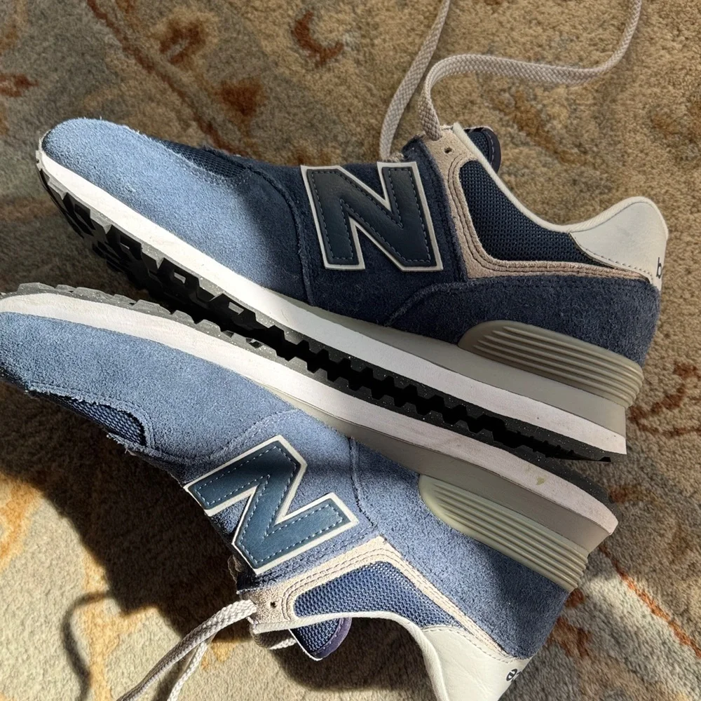 New Balance Unisex Navy and White Retro classic 574 Sneakers - Picture 15 of 16